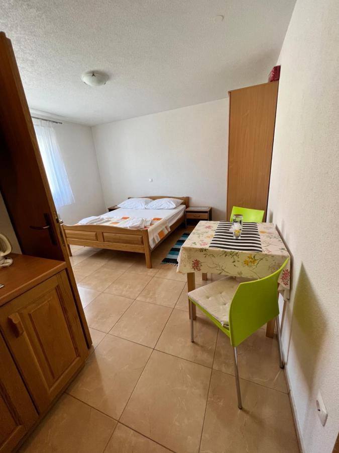 Beslic Apartments Veliko Brdo  Eksteriør billede